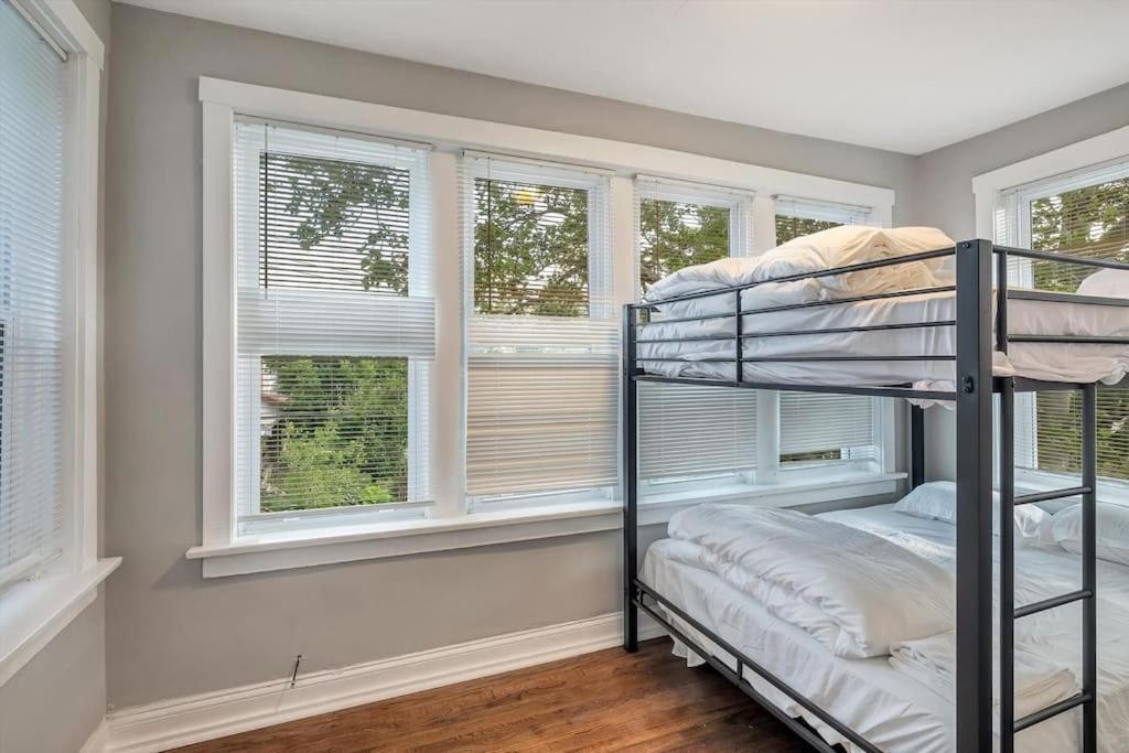 Vila Beautiful Tower Grove Unit Recently Renovated 2S Richmond Heights Exteriér fotografie